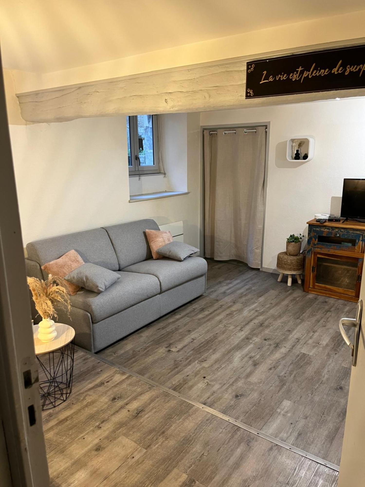 Apartmán Le Cosy Du Marche Notre-Dame Poitiers Exteriér fotografie